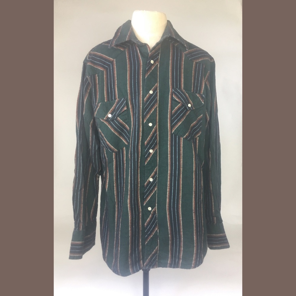 Wrangler Button Down Pearl Snap Cotton Shirt